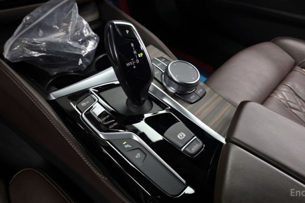 2020 BMW 5 серии с пробегом 70 208 км