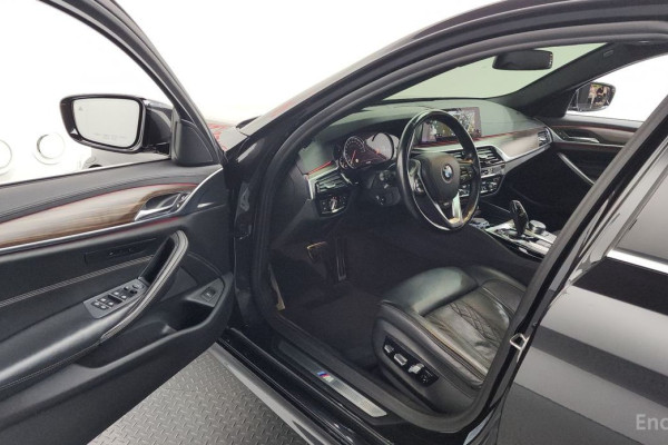 2018 BMW 5 серии с пробегом 63 467 км