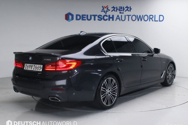 2020 BMW 5 серии с пробегом 64 730 км