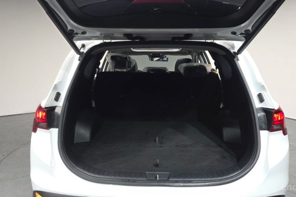 2021 Hyundai Santa Fe с пробегом 57 524 км