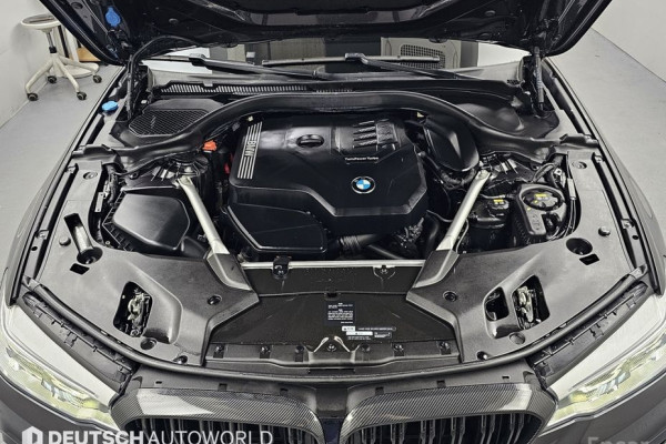 2020 BMW 5 серии с пробегом 64 730 км