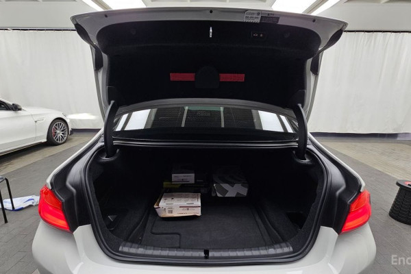 2020 BMW 5 серии с пробегом 49 834 км