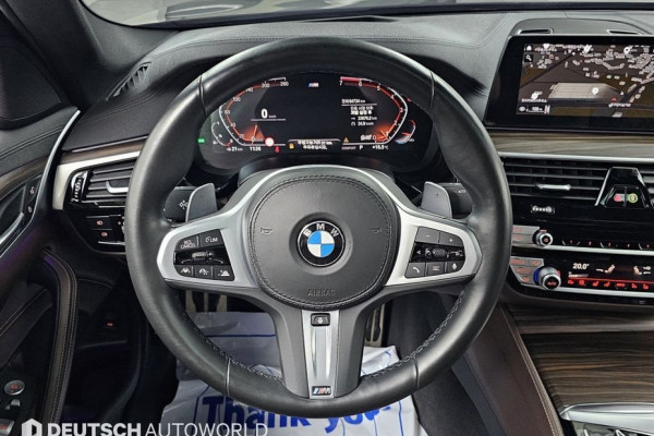 2020 BMW 5 серии с пробегом 64 730 км