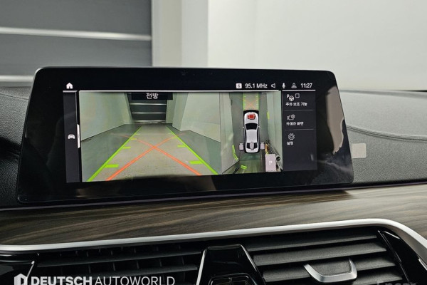 2020 BMW 5 серии с пробегом 64 730 км