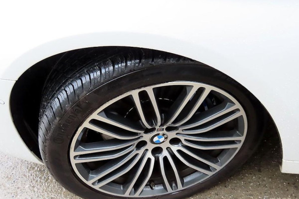 2020 BMW 5 серии с пробегом 70 199 км