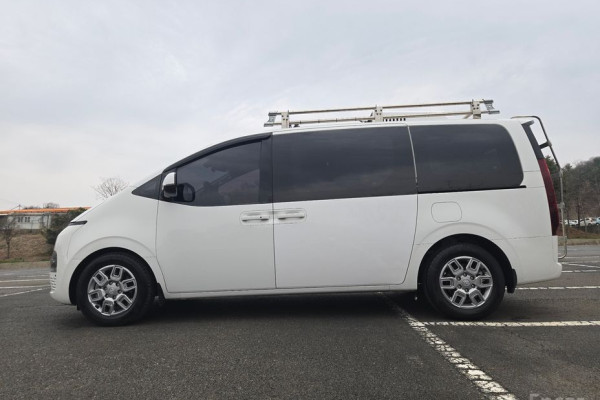 2021 Hyundai Staria с пробегом 38 973 км