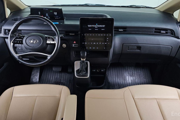 2022 Hyundai Staria с пробегом 48 618 км