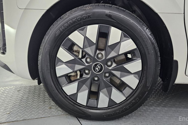 2022 Hyundai Staria с пробегом 80 412 км