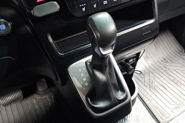 2022 Hyundai Staria с пробегом 87 845 км