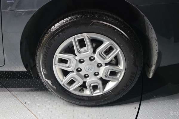 2021 Hyundai Staria с пробегом 93 034 км