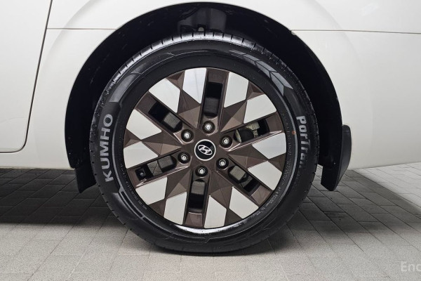 2021 Hyundai Staria с пробегом 71 750 км