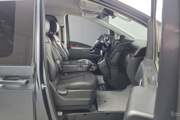 2022 Hyundai Staria с пробегом 42 258 км