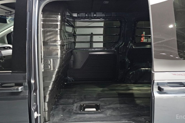 2022 Hyundai Staria с пробегом 87 845 км