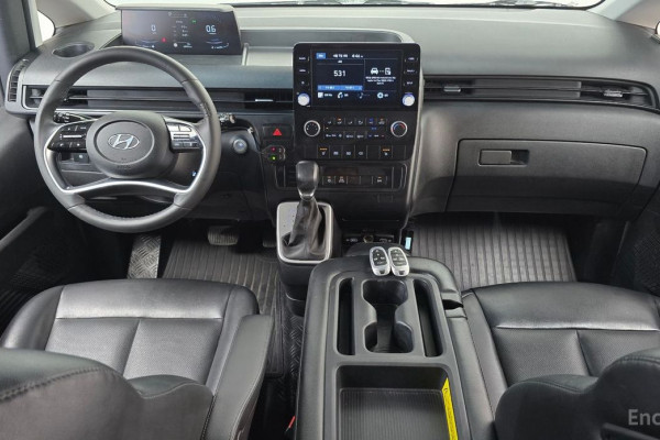 2022 Hyundai Staria с пробегом 68 961 км