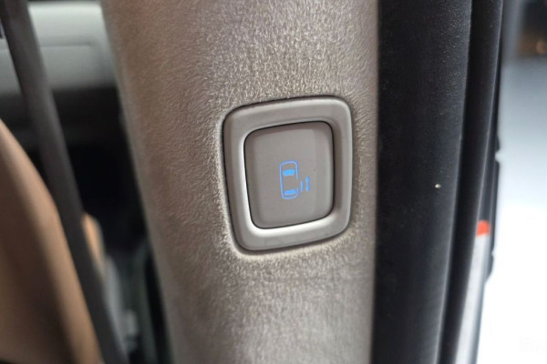 2022 Hyundai Staria с пробегом 97 957 км