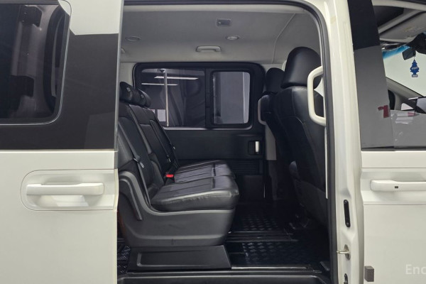 2022 Hyundai Staria с пробегом 83 404 км