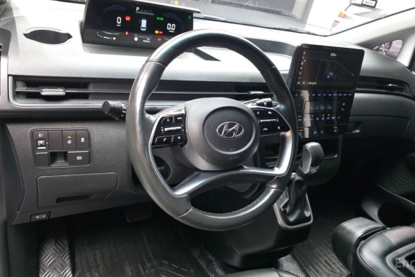 2021 Hyundai Staria с пробегом 93 034 км
