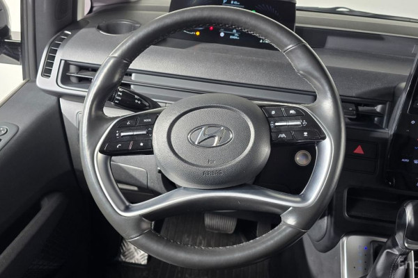 2022 Hyundai Staria с пробегом 83 404 км