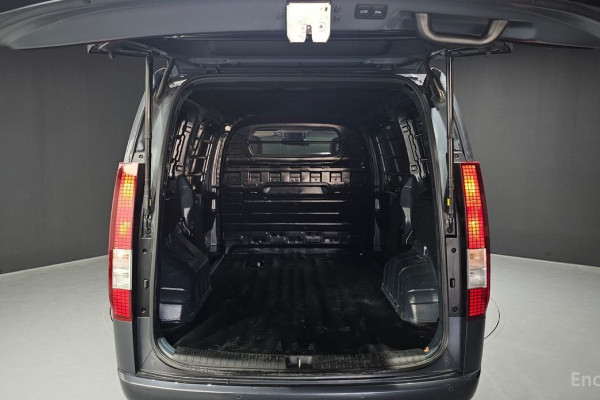 2022 Hyundai Staria с пробегом 87 845 км