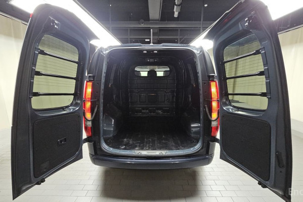 2022 Hyundai Staria с пробегом 62 523 км