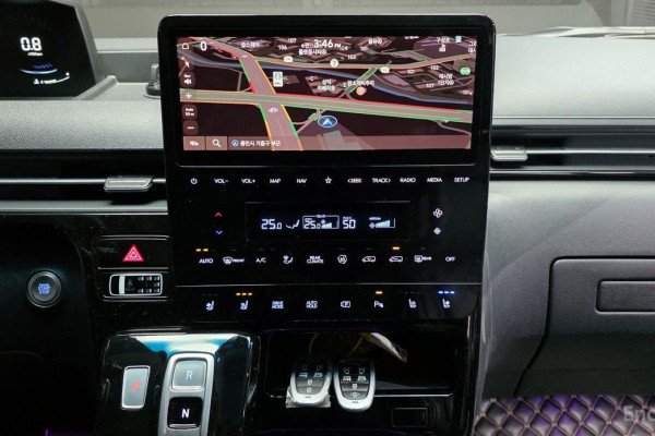 2022 Hyundai Staria с пробегом 65 557 км