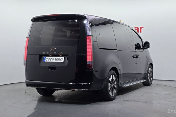 2021 Hyundai Staria с пробегом 40 754 км