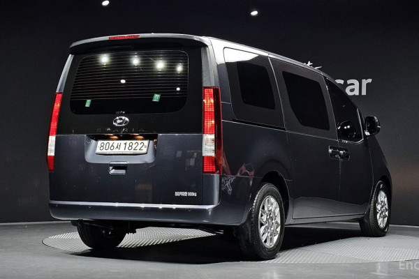 2021 Hyundai Staria с пробегом 82 405 км