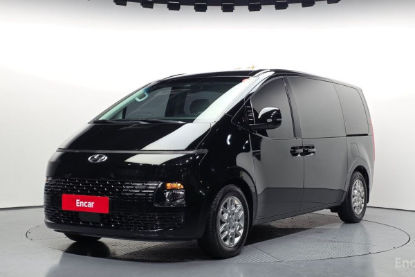 2022 Hyundai Staria с пробегом 31 201 км