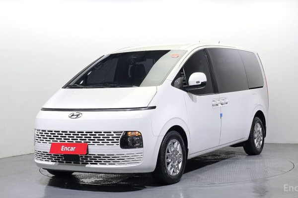 2022 Hyundai Staria с пробегом 73 899 км