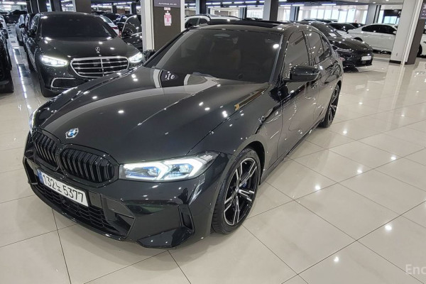 2023 BMW 3 серии с пробегом 9 899 км