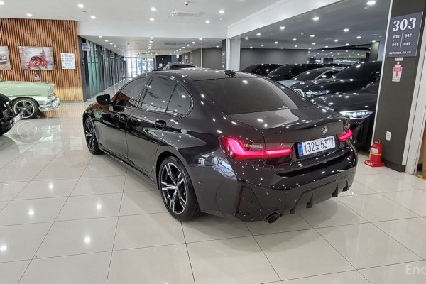 2023 BMW 3 серии с пробегом 9 899 км