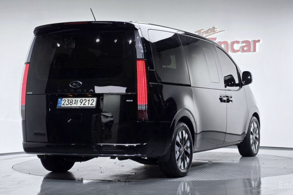 2022 Hyundai Staria с пробегом 43 053 км