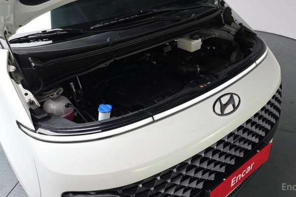 2021 Hyundai Staria с пробегом 40 088 км