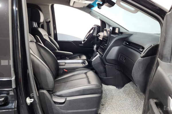 2021 Hyundai Staria с пробегом 63 388 км