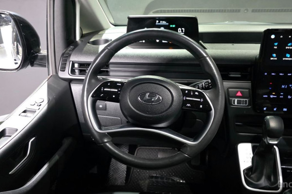 2022 Hyundai Staria с пробегом 75 645 км