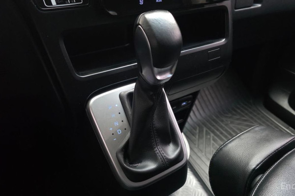 2022 Hyundai Staria с пробегом 31 201 км