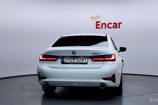 2022 BMW 3 серии с пробегом 16 452 км