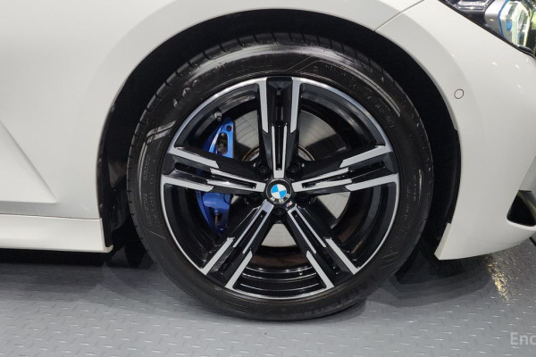 2022 BMW 3 серии с пробегом 12 522 км