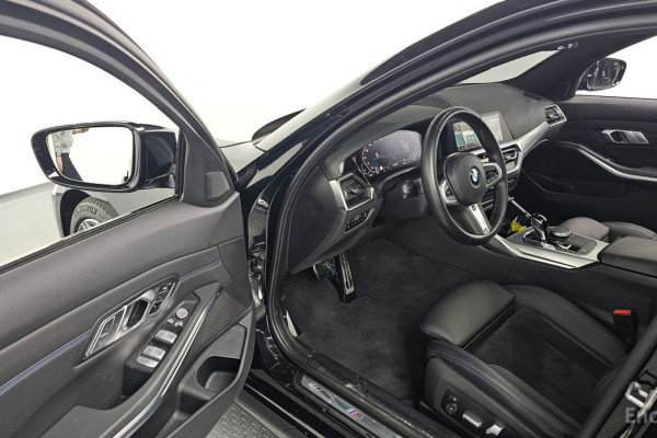 2022 BMW 3 серии с пробегом 55 148 км