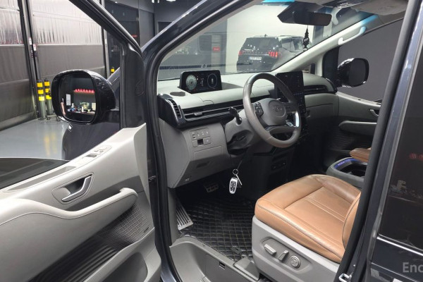 2021 Hyundai Staria с пробегом 45 812 км