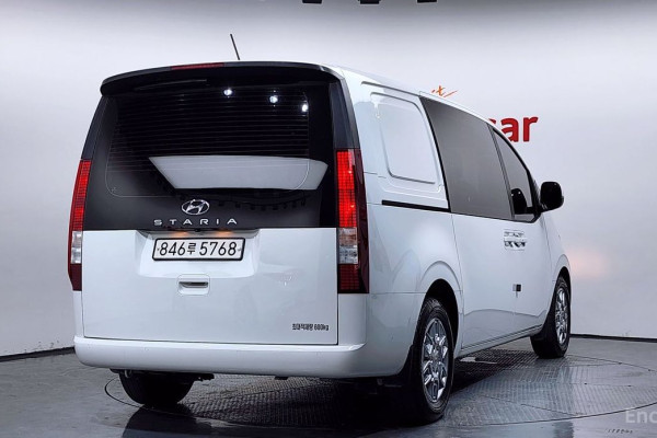 2022 Hyundai Staria с пробегом 93 106 км