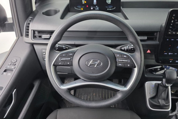 2022 Hyundai Staria с пробегом 92 030 км