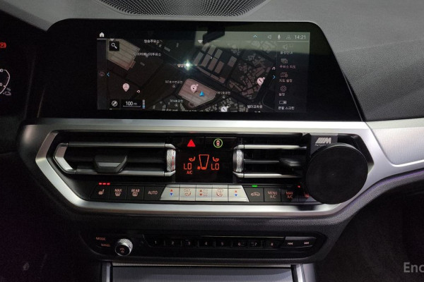 2021 BMW 3 серии с пробегом 43 689 км