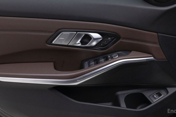 2022 BMW 3 серии с пробегом 32 755 км