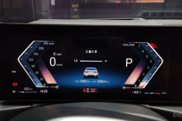 2022 BMW 3 серии с пробегом 12 522 км