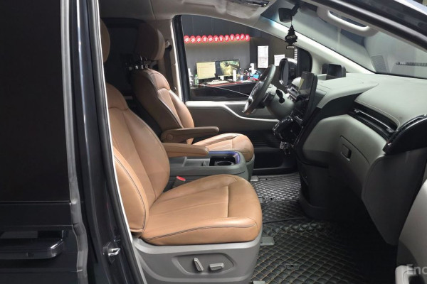 2021 Hyundai Staria с пробегом 45 812 км