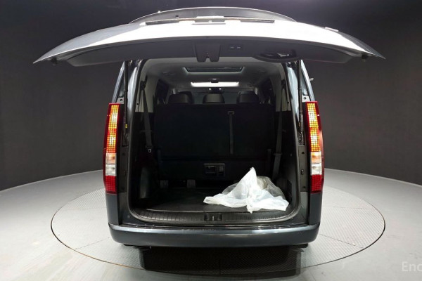 2022 Hyundai Staria с пробегом 75 645 км