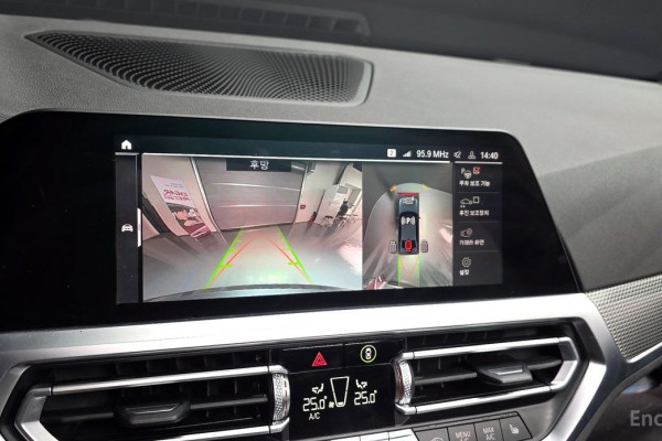 2021 BMW 3 серии с пробегом 69 906 км