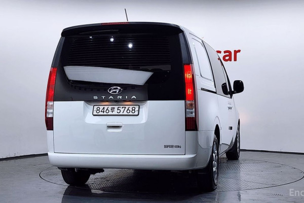2022 Hyundai Staria с пробегом 93 106 км