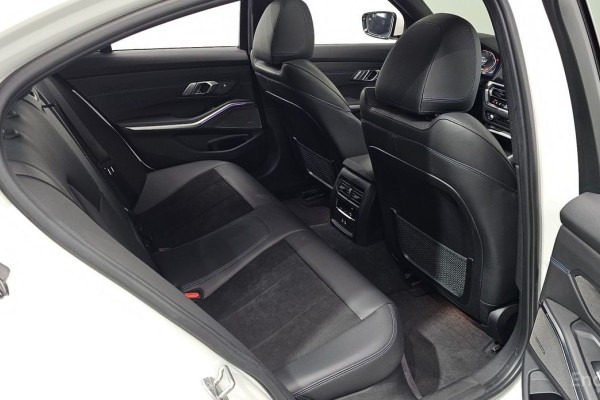 2021 BMW 3 серии с пробегом 25 253 км